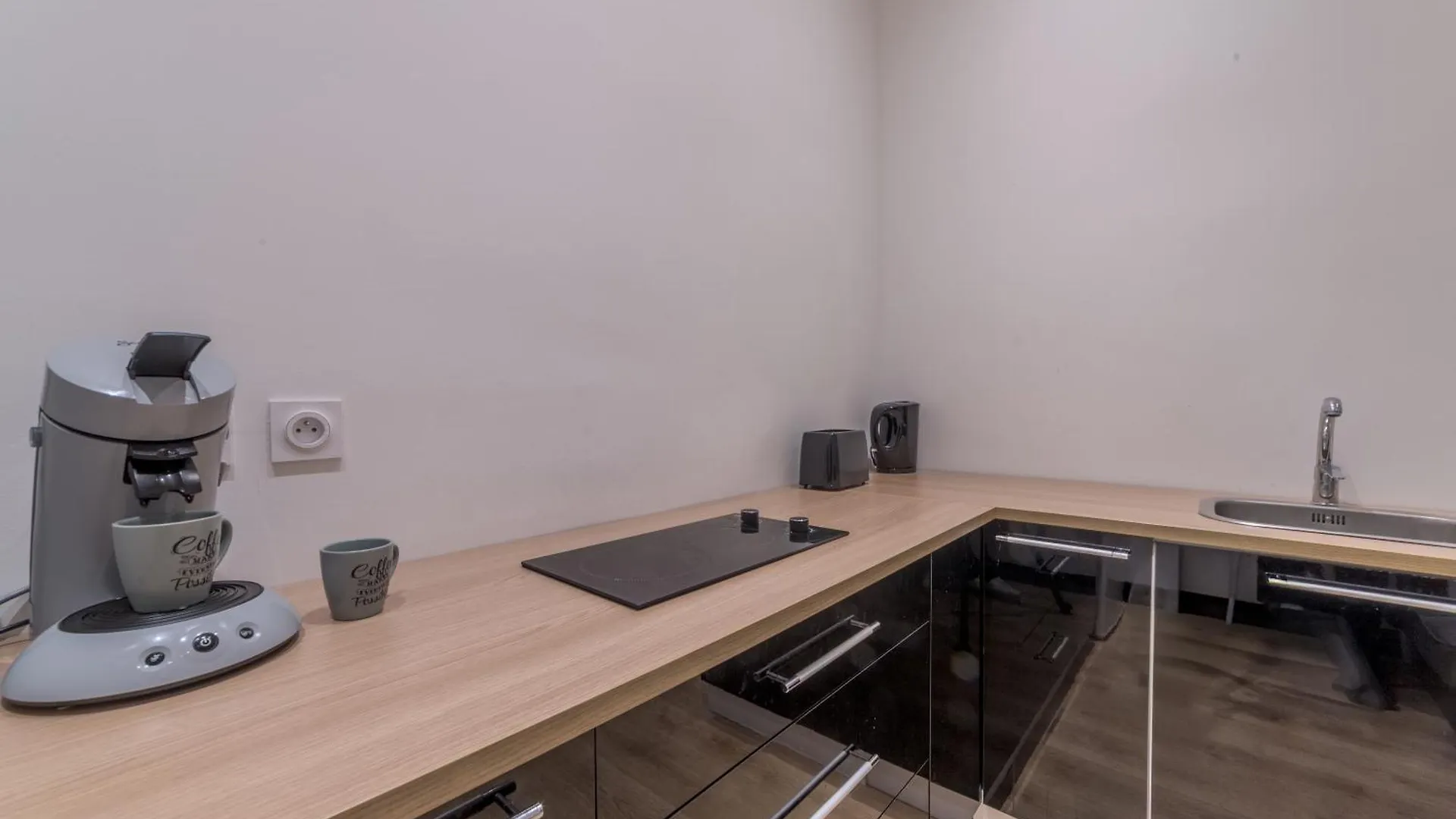 Apartment Royal Suite - Villeurbanne Centre